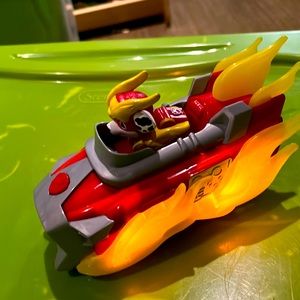 PAW Patrol, Mighty Pups Charged Up Marshall’s Deluxe Vehicle